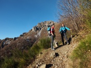 11 con vista sul Monte Grona e  verso il Rif. Menaggio